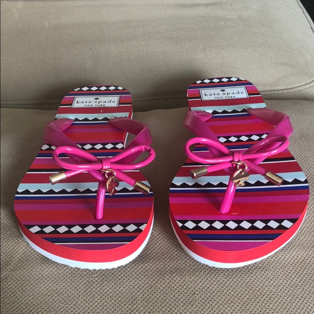 🌸NEW!!! Kate Spade flip flops 💗